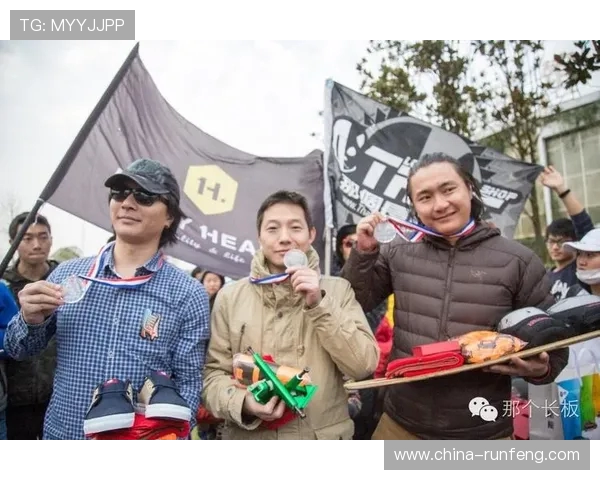 城市马拉松特别报道：北京滑板队勇闯赛道的拼搏故事与成长历程